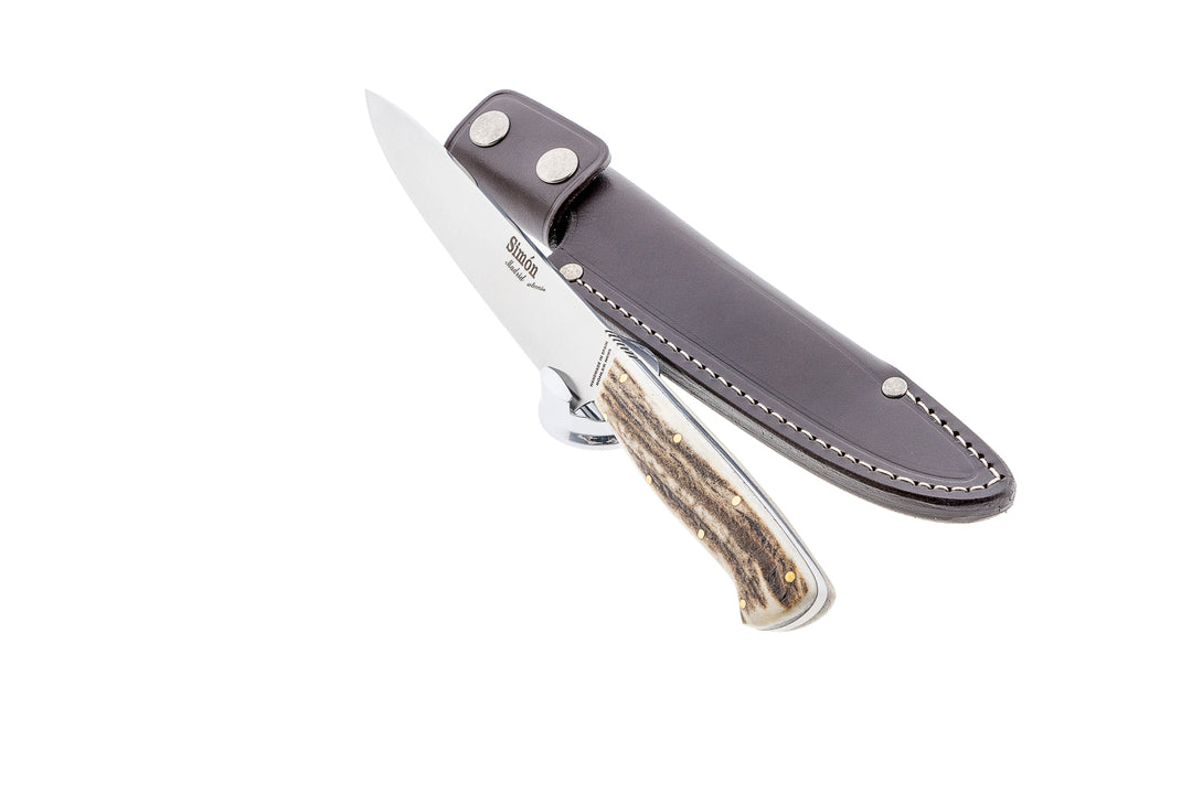 Simón Criollo Large Knife – Stag Horn Handle
