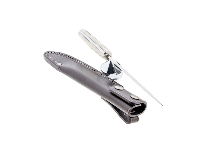 Simón Criollo Large Knife – Stag Horn Handle