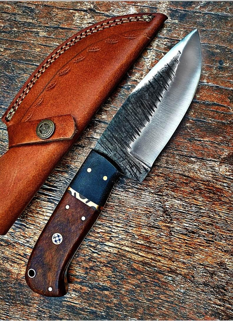 Fixed Blade Handmade High Carbon Steel Knife With Wood Handle & Real Leather Knife Sheath.